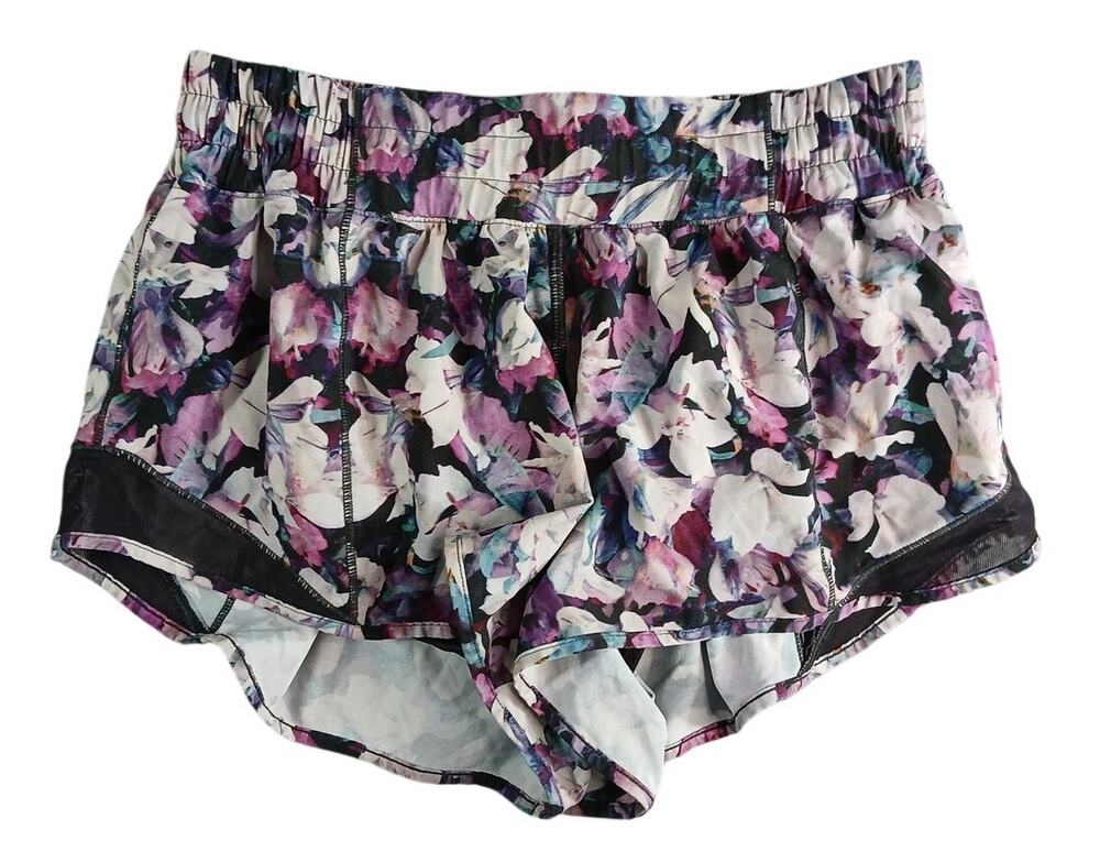 Lululemon Shorts Womens 6 Purple Activewear Running Lined Athleisure Jog